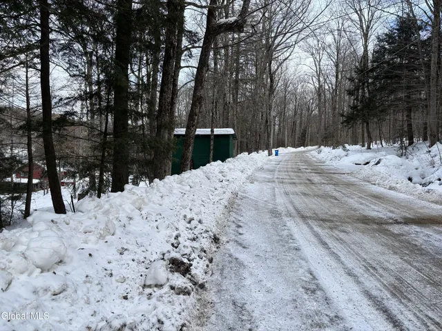 $200,000 | 25 Sand Point Road, Caroga Lake, NY 12032