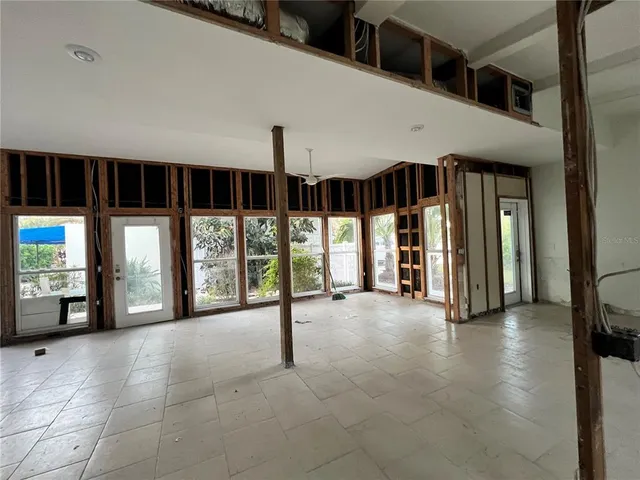 a view of an entryway with a door