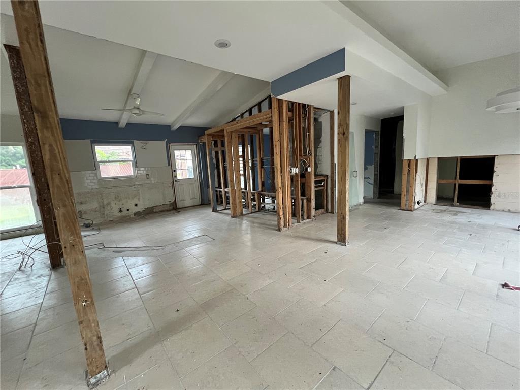 717 Jacaranda Road Anna Maria, FL 34216 - Photo 8 of 9