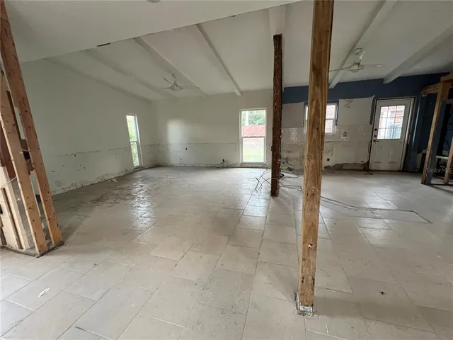 $1,750,000 | 717 Jacaranda Road, Anna Maria, FL 34216