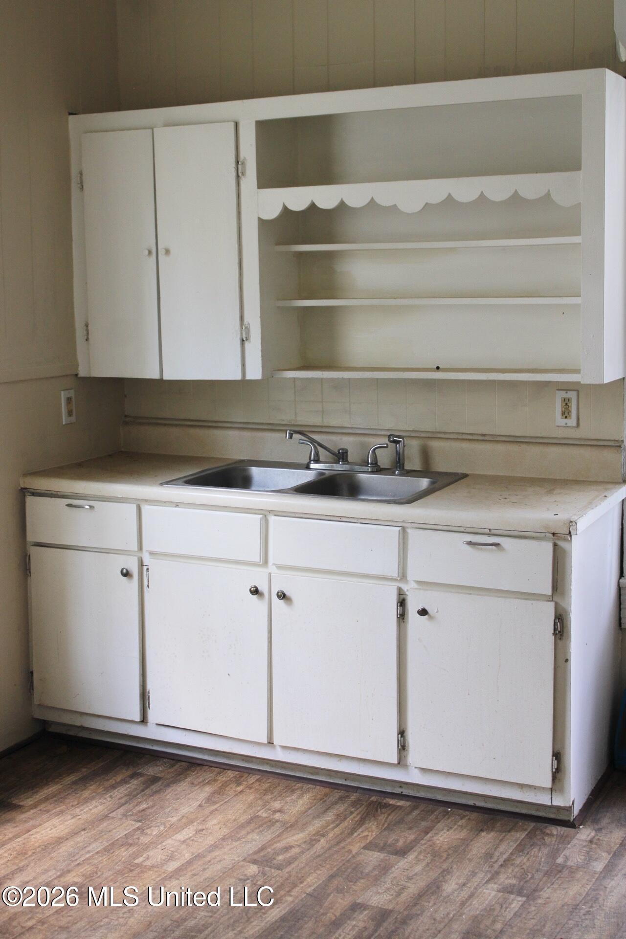 802 Union Street Brookhaven, MS 39601 - Photo 22 of 36 IMG_9969 9