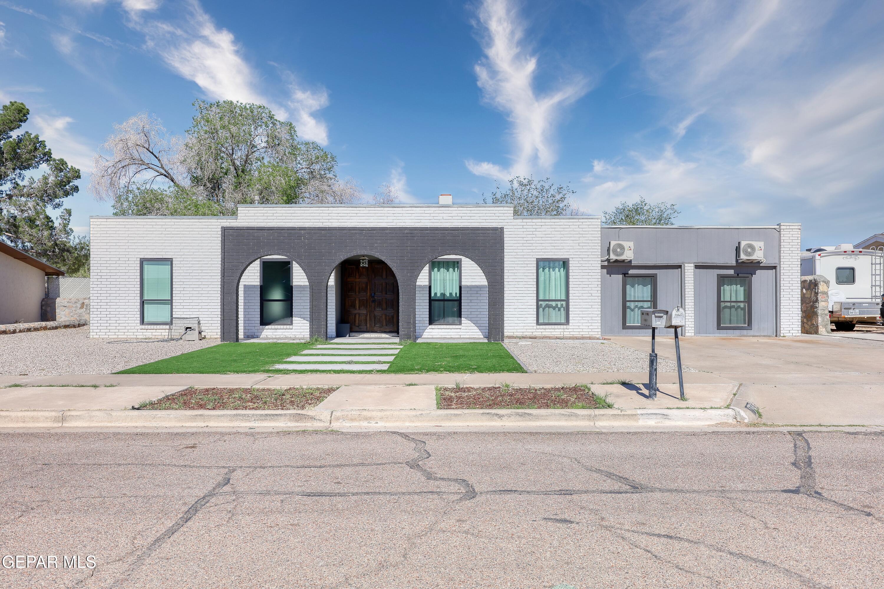 14865 Holden Road El Paso, TX 79928 - Photo 1 of 69 IMG_6017_HDR