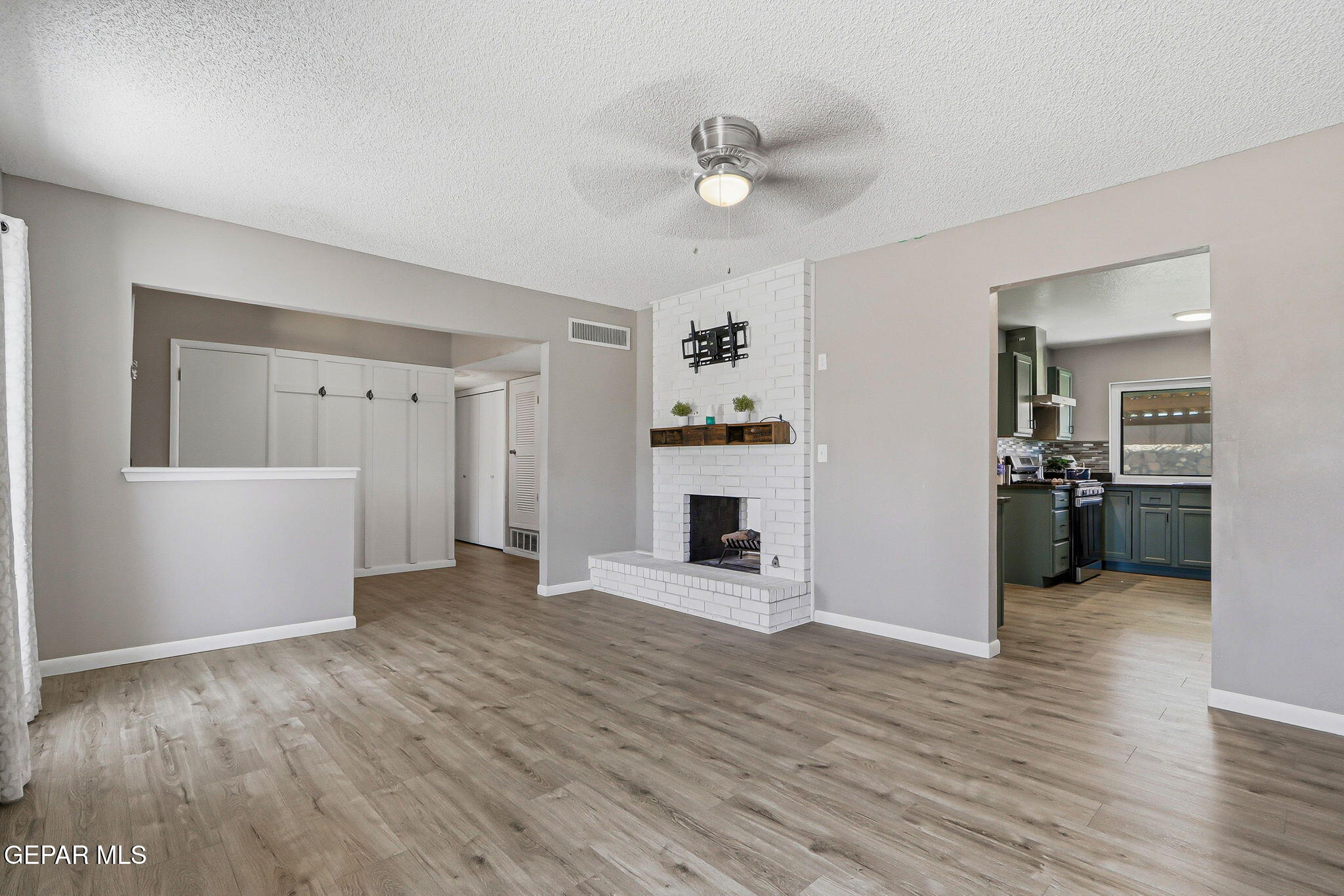 14865 Holden Road El Paso, TX 79928 - Photo 18 of 69 23-web-or-mls-IMG_7129