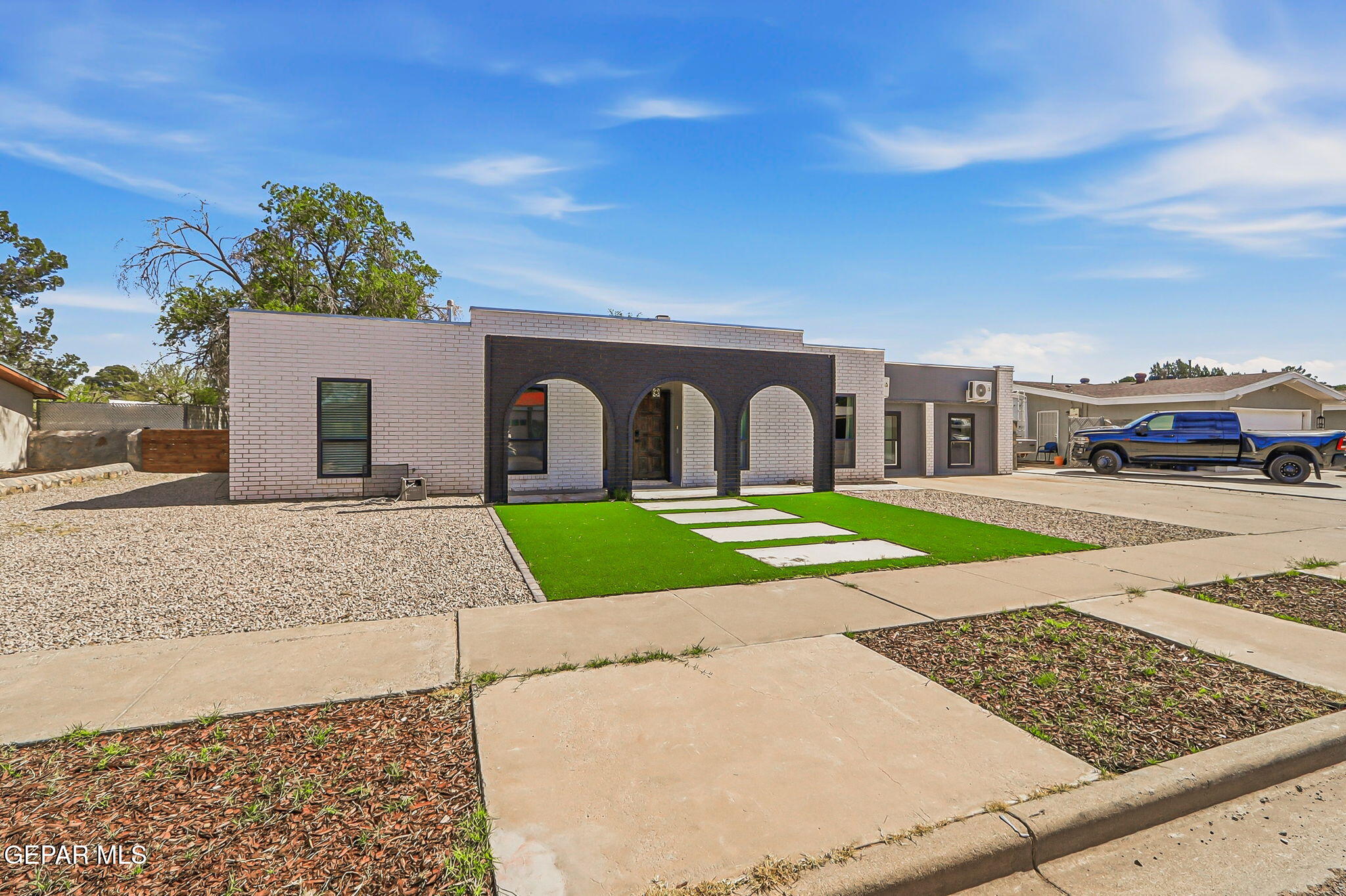14865 Holden Road El Paso, TX 79928 - Photo 4 of 69 31-web-or-mls-IMG_7187