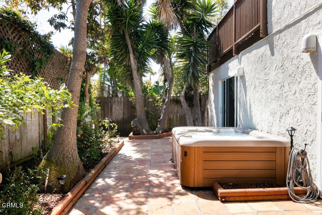 5000 Dolphin Way Oxnard, CA 93035 - Photo 48 of 56 a view of a pathway with a yard