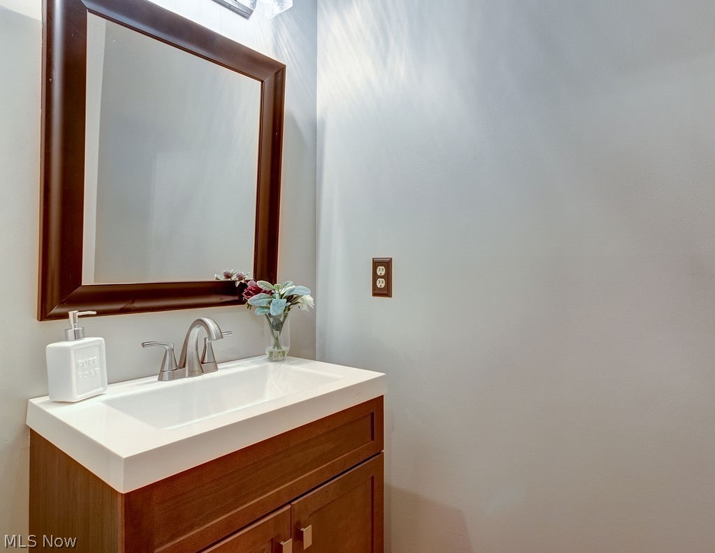 6644 Fay Road Painesville, OH 44077 - Photo 17 of 35 Gallery Image 17