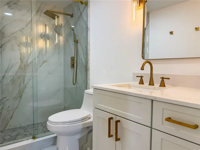 $2,500 | 3140 South Ocean Drive, Unit 2403, Hallandale Beach, FL 33009