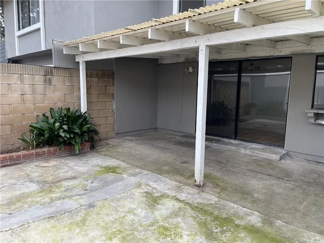 a view of a house with a outdoor space