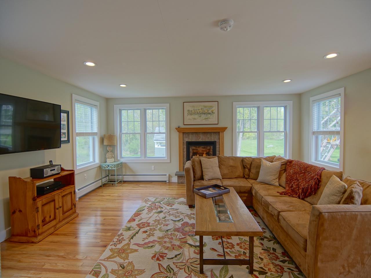 5 Drinkwater Road Exeter, NH 03833 - Photo 16 of 37
