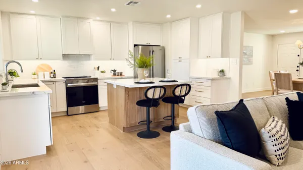 $429,000 | 2807 West Charleston Avenue, Phoenix, AZ 85053
