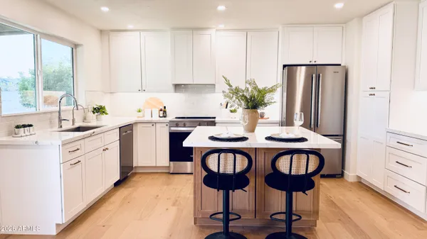 $429,000 | 2807 West Charleston Avenue, Phoenix, AZ 85053