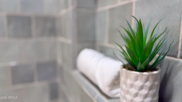 $429,000 | 2807 West Charleston Avenue, Phoenix, AZ 85053