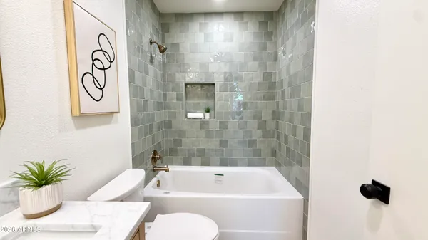 $429,000 | 2807 West Charleston Avenue, Phoenix, AZ 85053