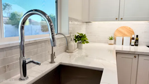 $429,000 | 2807 West Charleston Avenue, Phoenix, AZ 85053