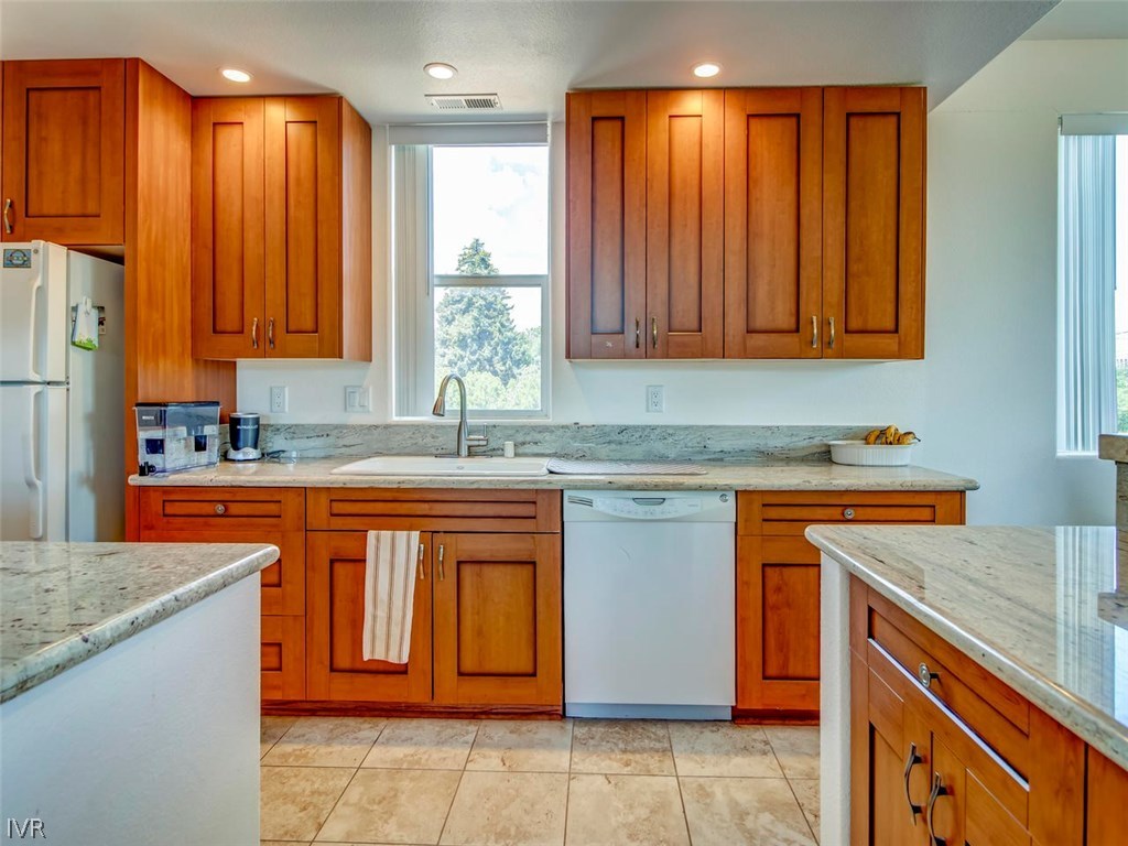 781783785 Stewart Street Reno, NV 89502 - Photo 21 of 30 Gallery Image 21