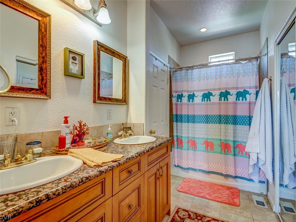 781783785 Stewart Street Reno, NV 89502 - Photo 10 of 30 Gallery Image 10
