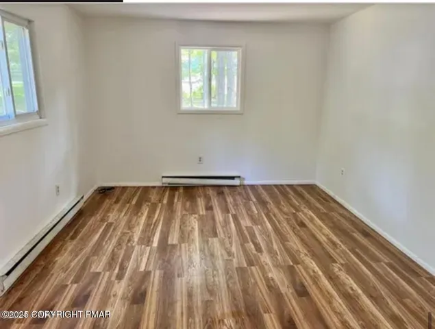 $1,800 | 107 Davis Circle, Bushkill, PA 18324