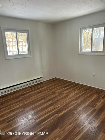 $1,800 | 107 Davis Circle, Bushkill, PA 18324