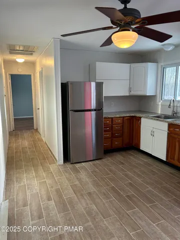 $1,800 | 107 Davis Circle, Bushkill, PA 18324