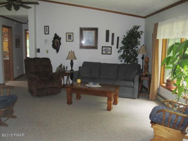 142 Pine Road Hawley, PA 18428 - Photo 11 of 22