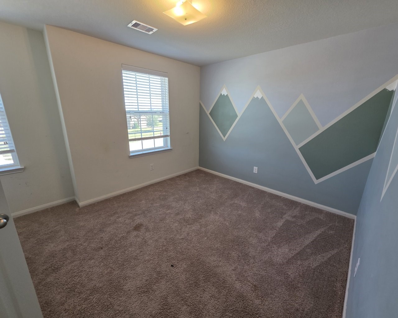 2709 Calypso Place La Marque, TX 77568 - Photo 17 of 21 a view of an empty room with a window and closet area