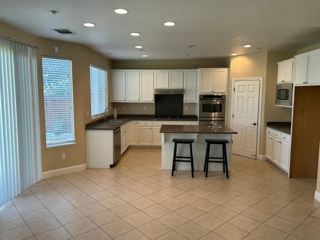 $4,200 | 1849 Alexander Way, Brentwood, CA 94513