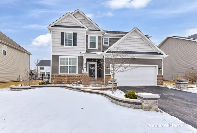 $637,000 | 12361 South Meridian Lane, Plainfield, IL 60585