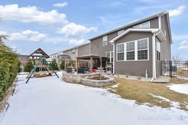 $637,000 | 12361 South Meridian Lane, Plainfield, IL 60585