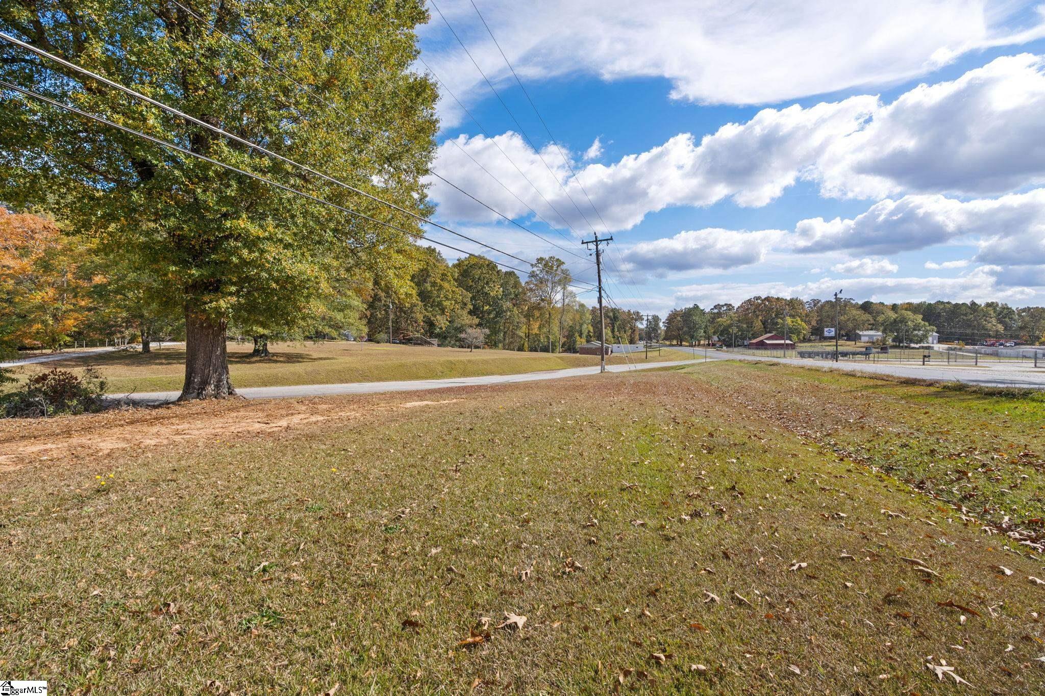 5166 Locust Hill Road Travelers Rest, SC 29690 - Photo 26 of 31