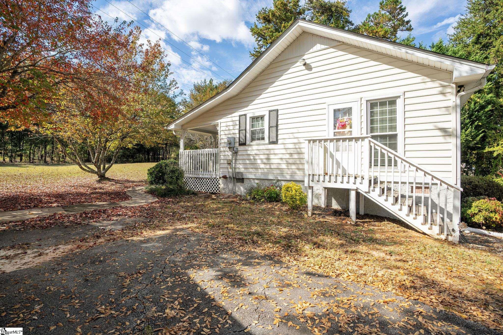 5166 Locust Hill Road Travelers Rest, SC 29690 - Photo 30 of 31