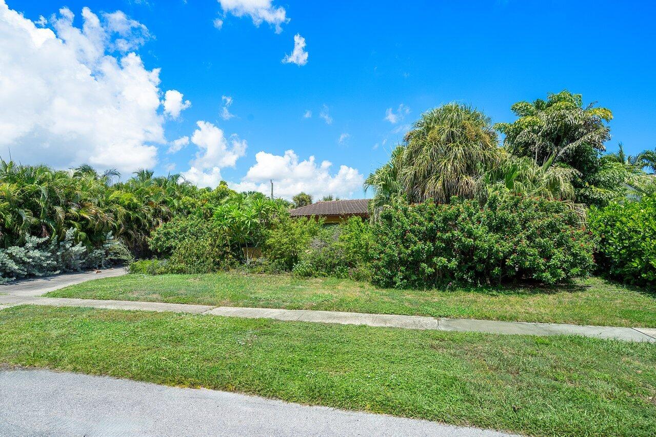 001-335Northeast5thAvenue-DelrayBeach-FL