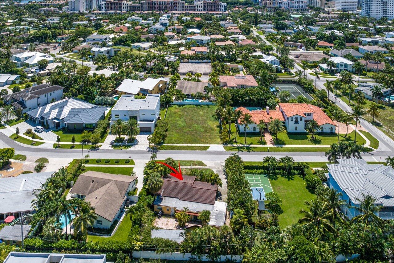 335 Northeast 5th Street Boca Raton, FL 33432 - Photo 11 of 16 011-335Northeast5thAvenue-DelrayBeach-FL