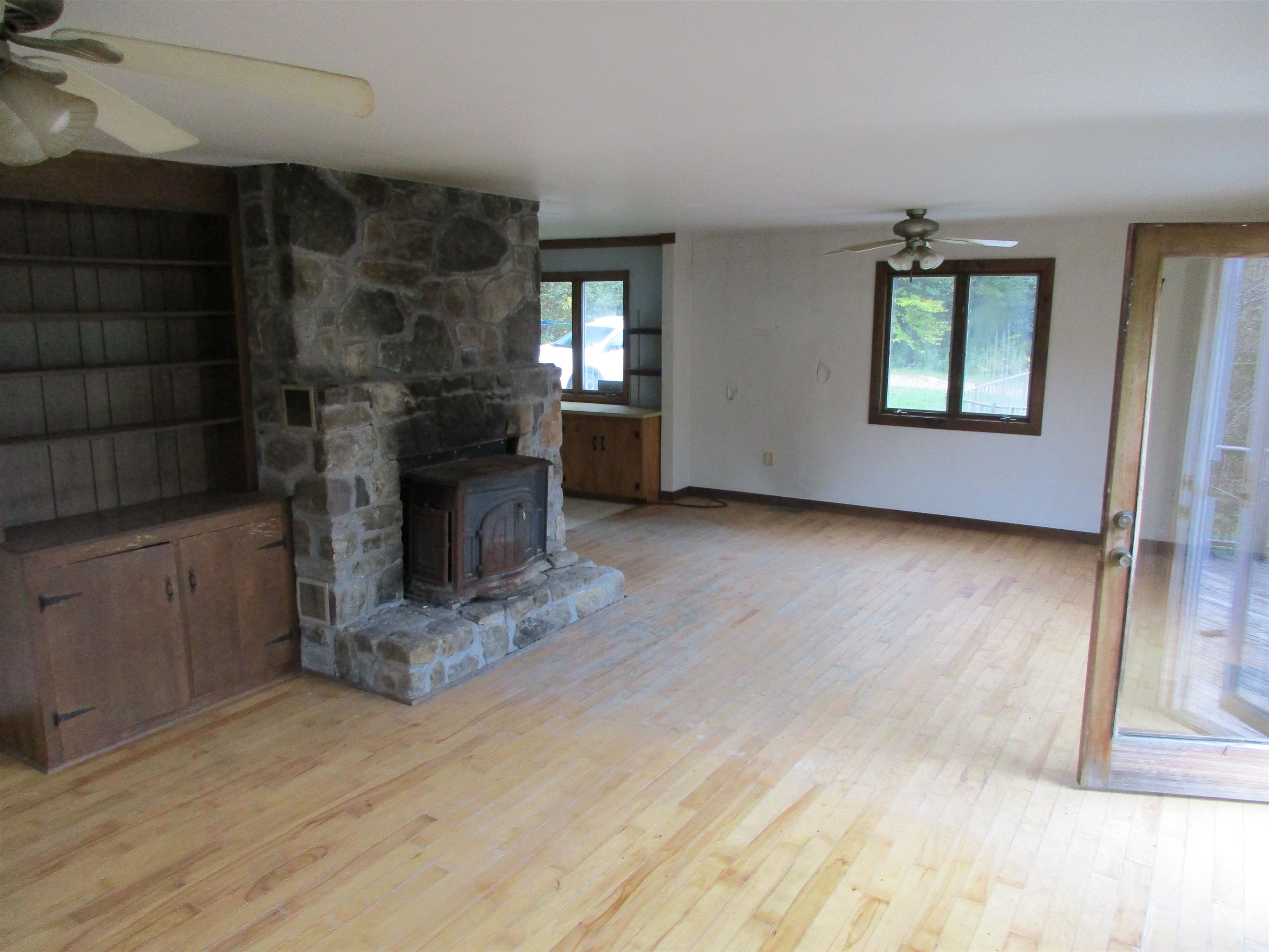 935 Hathaway Road Goshen, VT 05733 - Photo 5 of 40