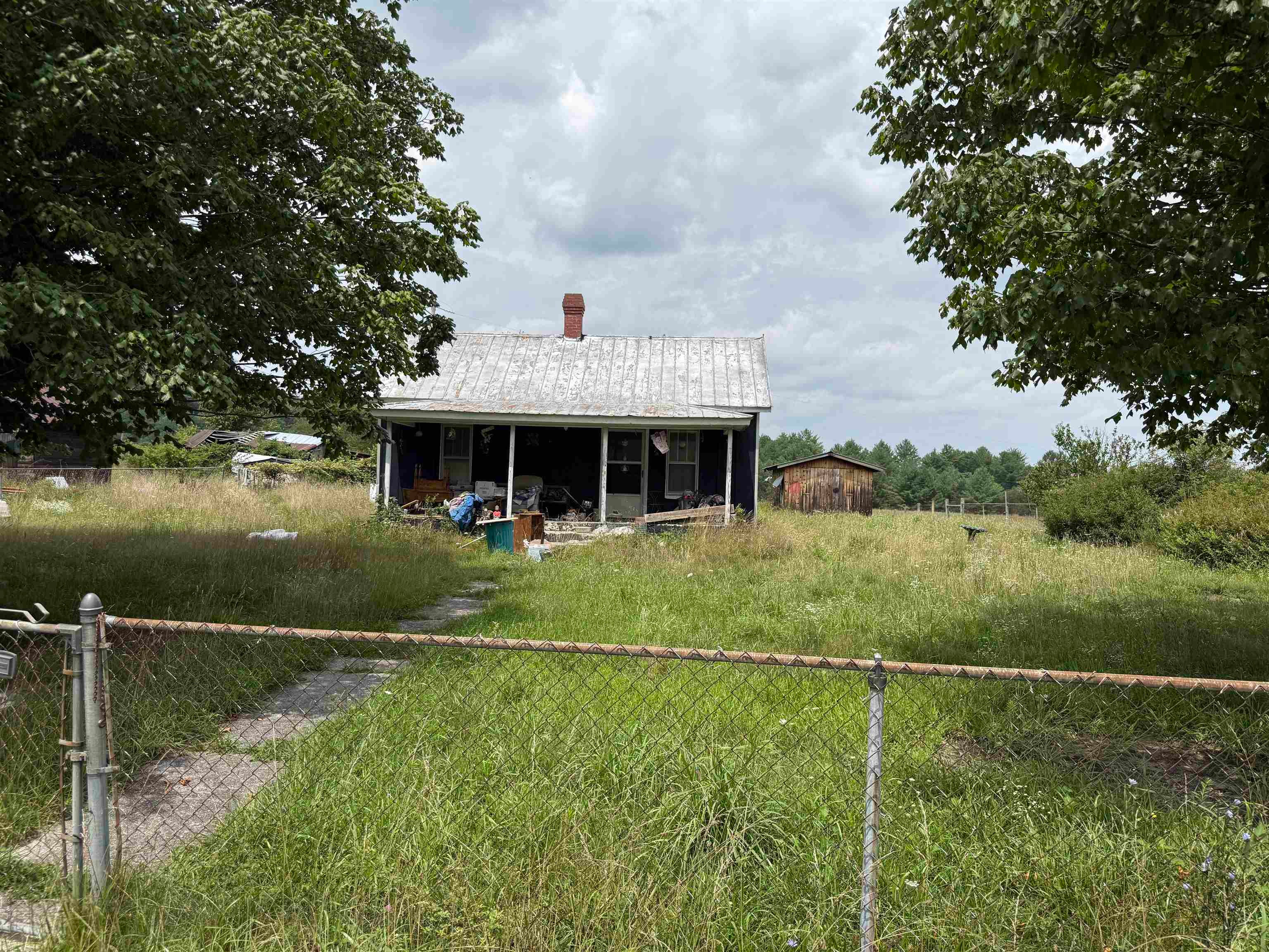 1485 Price Ridge Road Bland, VA 24315 - Photo 30 of 87 Gallery Image 30