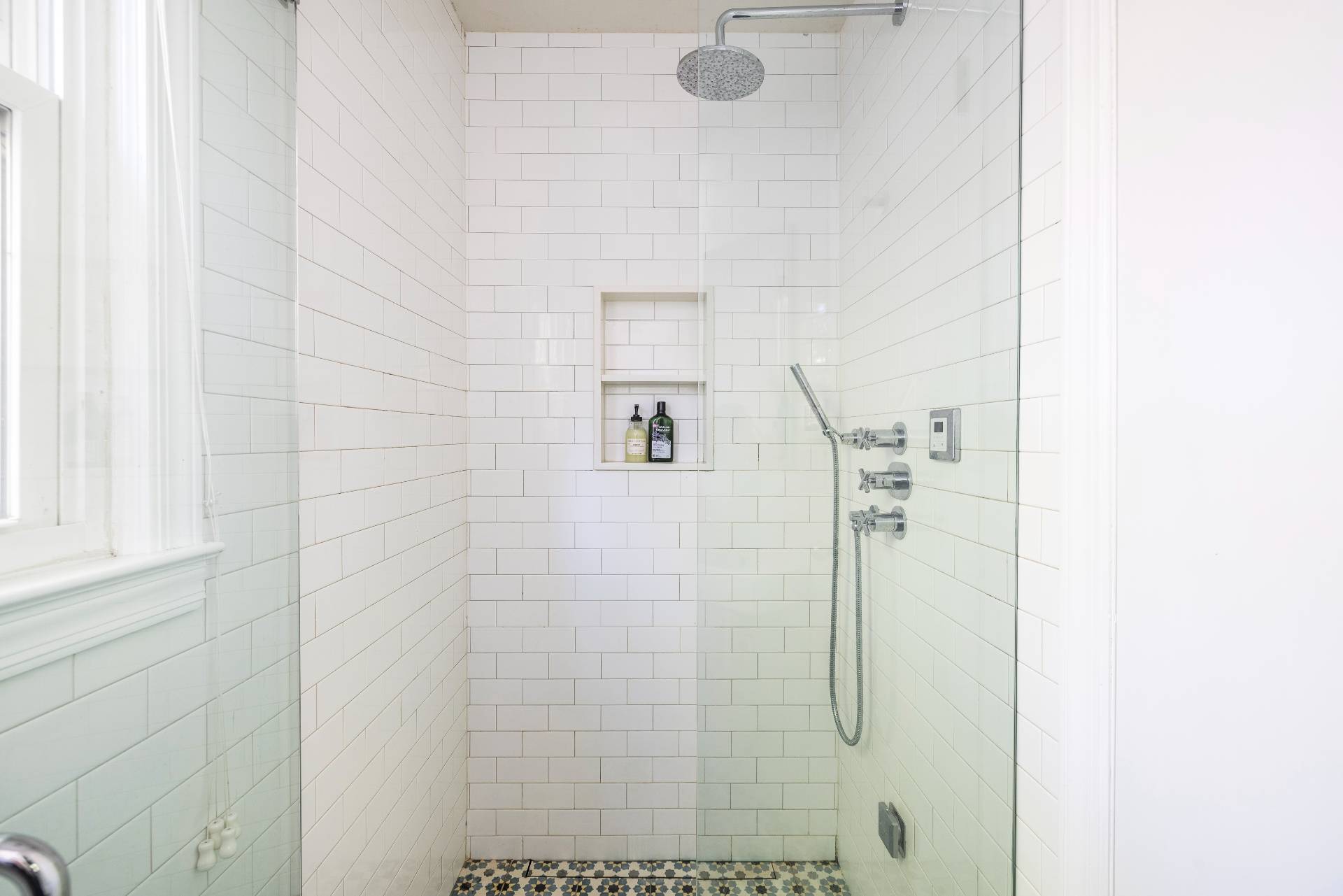 27 Sandra Road East Hampton, NY 11937 - Photo 9 of 15