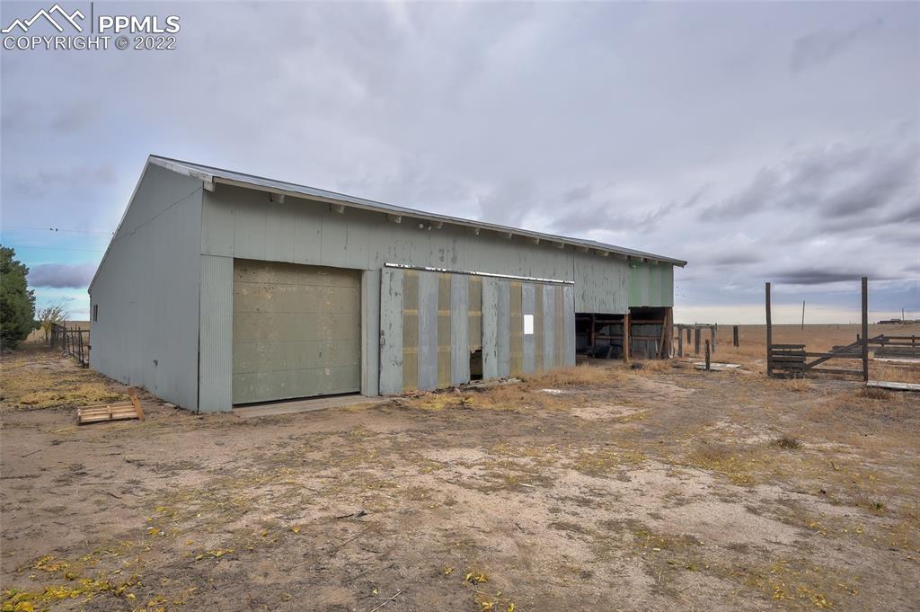 37550 Highway 94 Yoder, CO 80864 - Photo 34 of 39 a big room with closet and windows