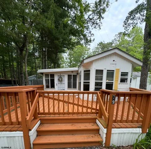 a view of a house with a roof deck