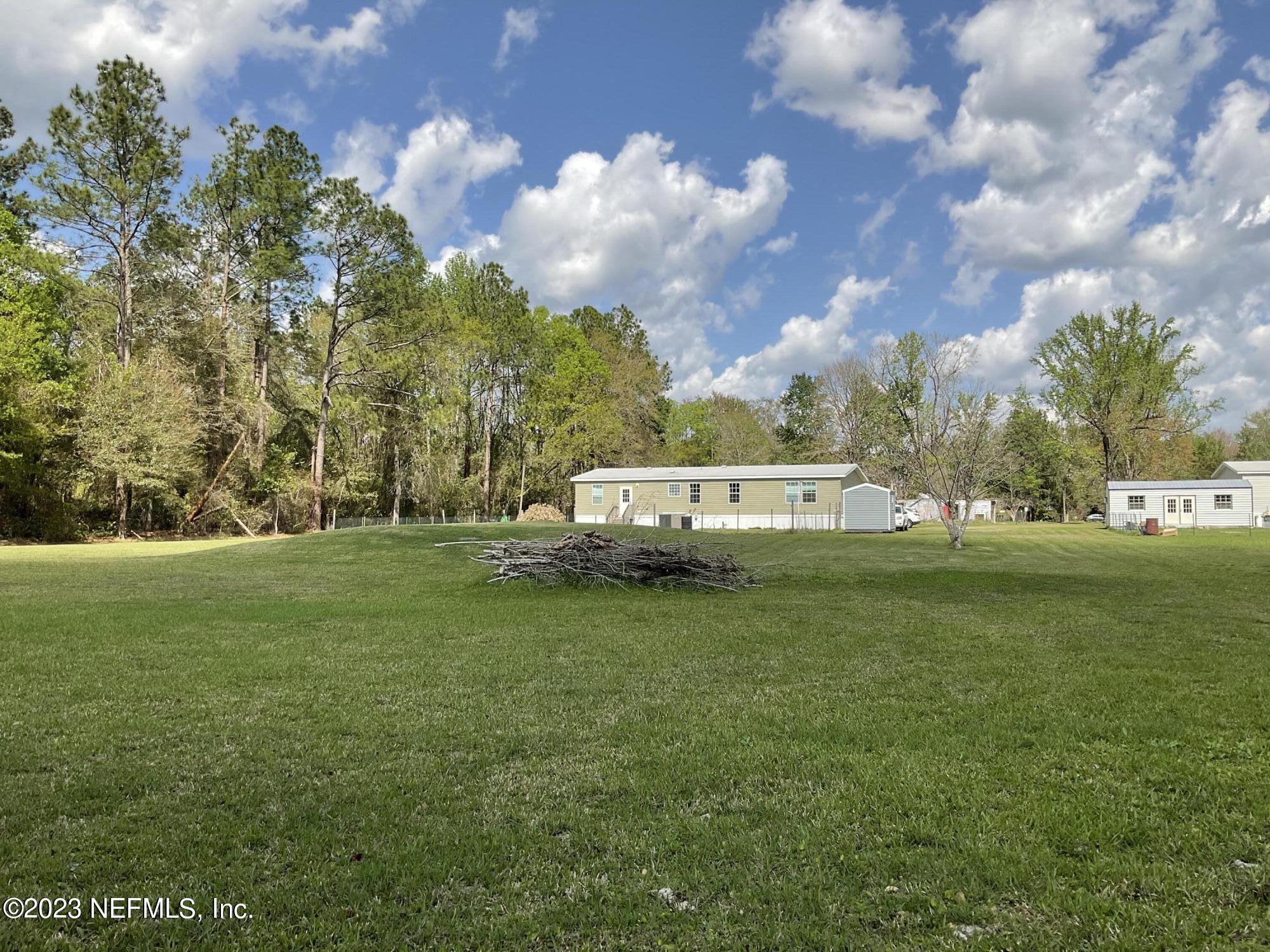 44007 Squirrel Way Callahan, FL 32011 - Photo 25 of 46 C16DF544-1C6A-479F-8B75-E4B797C69421
