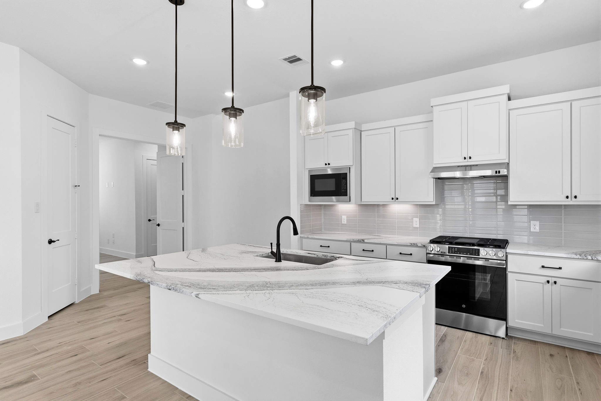 13306 Valley Orchard Tomball, TX 77375 - Photo 2 of 21