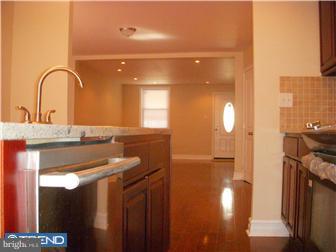 326 Bayard Road Upper Darby, PA 19082 - Photo 4 of 10