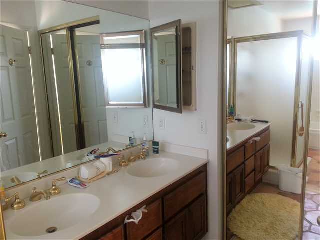 1708 Monserate Way Fallbrook, CA 92028 - Photo 14 of 20 Gallery Image 14