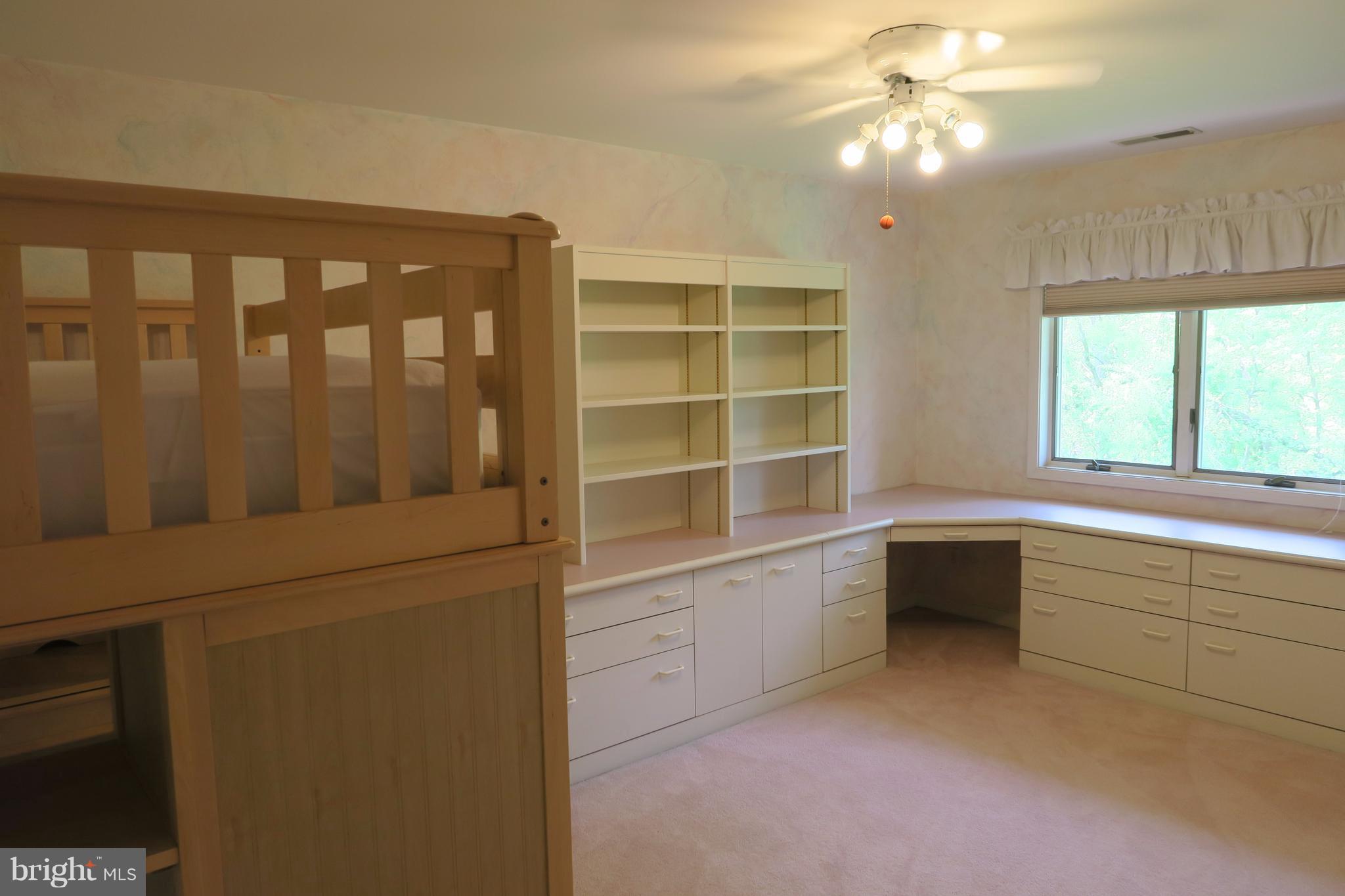 15300 Merrifields Court Silver Spring, MD 20906 - Photo 22 of 30 Bedroom