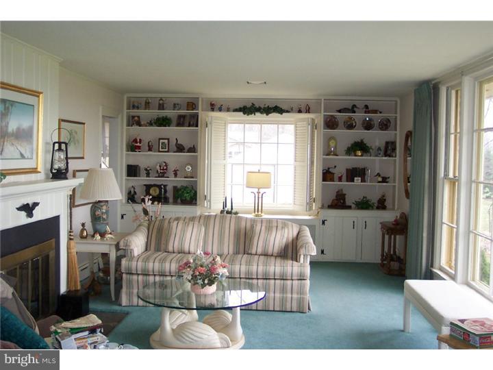 2003 Ridge Road Perkasie, PA 18944 - Photo 6 of 11 Living Room