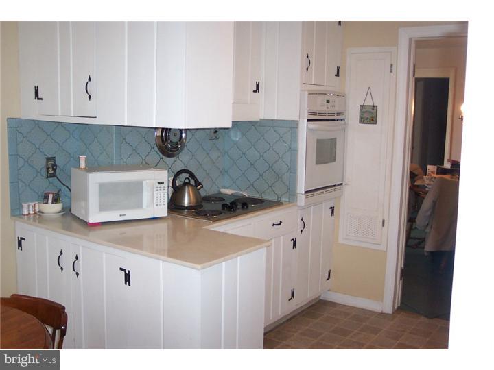 2003 Ridge Road Perkasie, PA 18944 - Photo 7 of 11 Kitchen