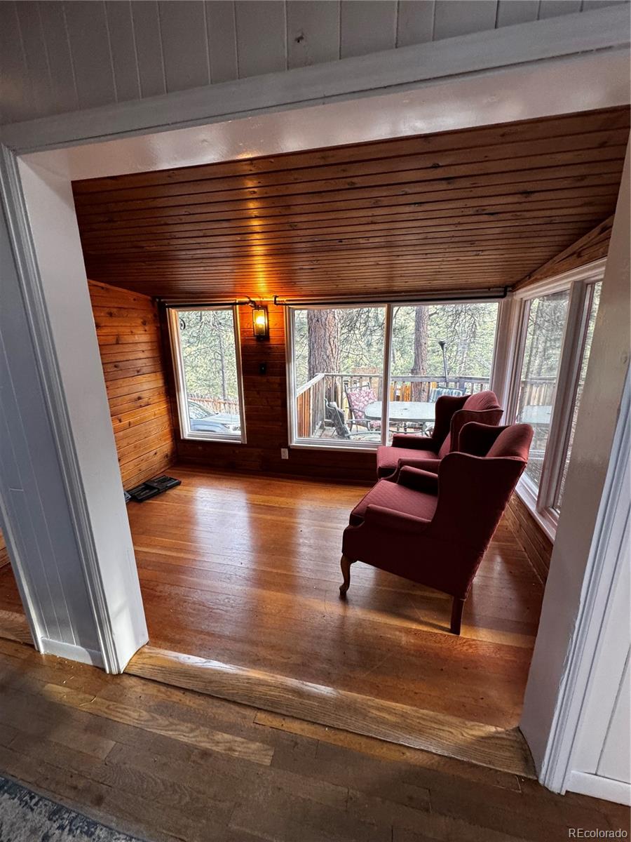 10627 Twin Spruce Road Golden, CO 80403 - Photo 7 of 26 Gallery Image 7