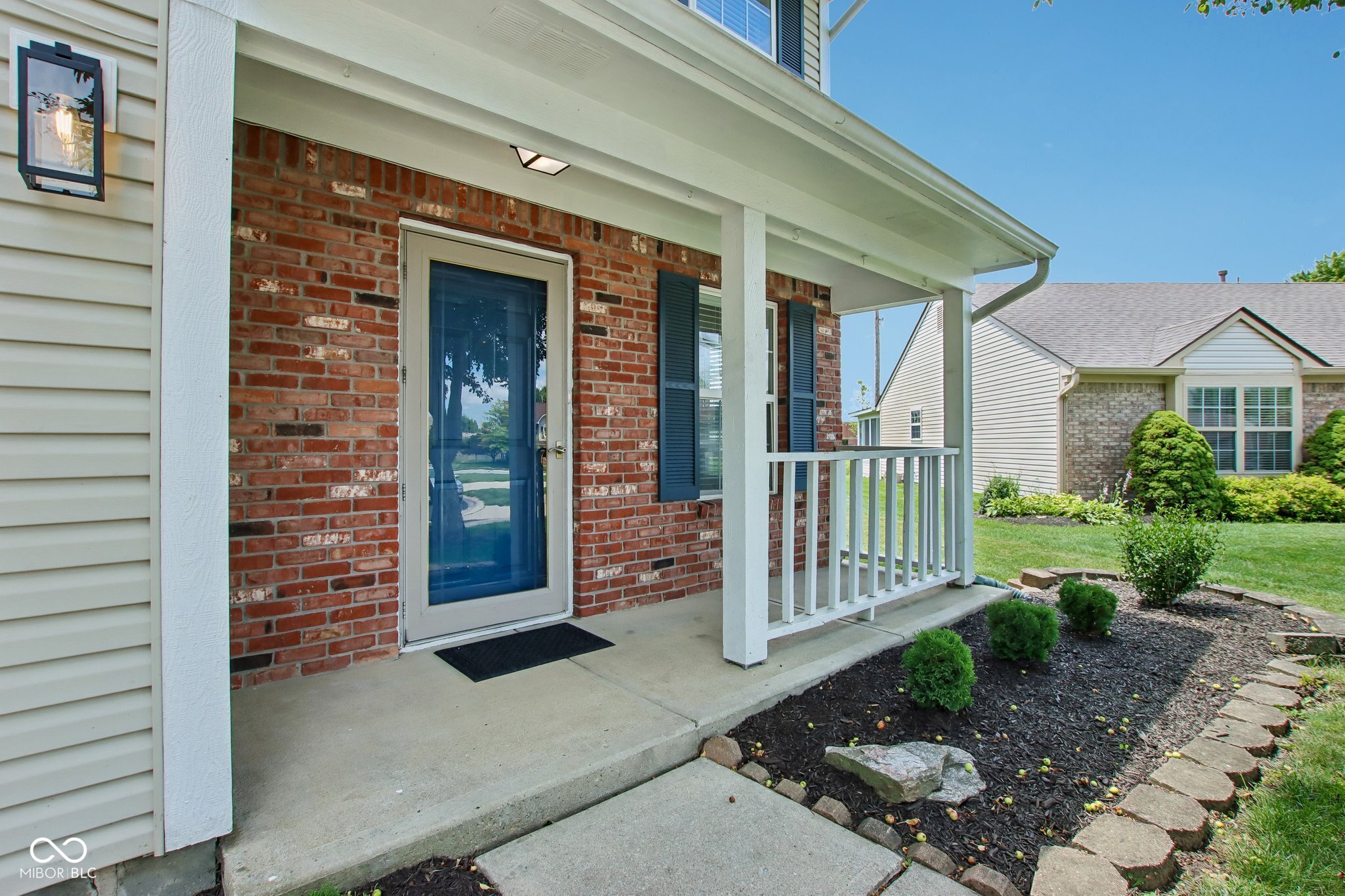 12665 Mead Court Fishers, IN 46038 - Photo 2 of 32