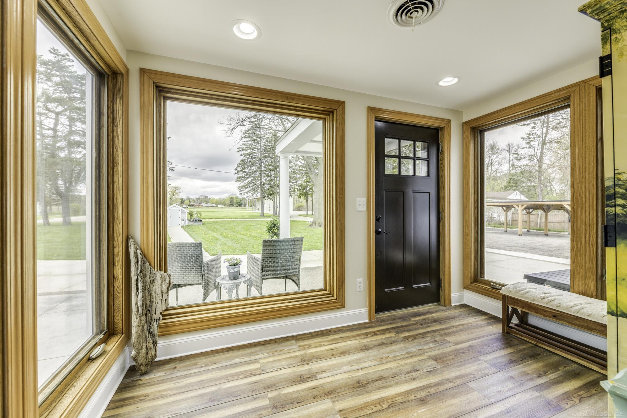 6655 Lakeshore Road Lexington, MI 48450 - Photo 37 of 99