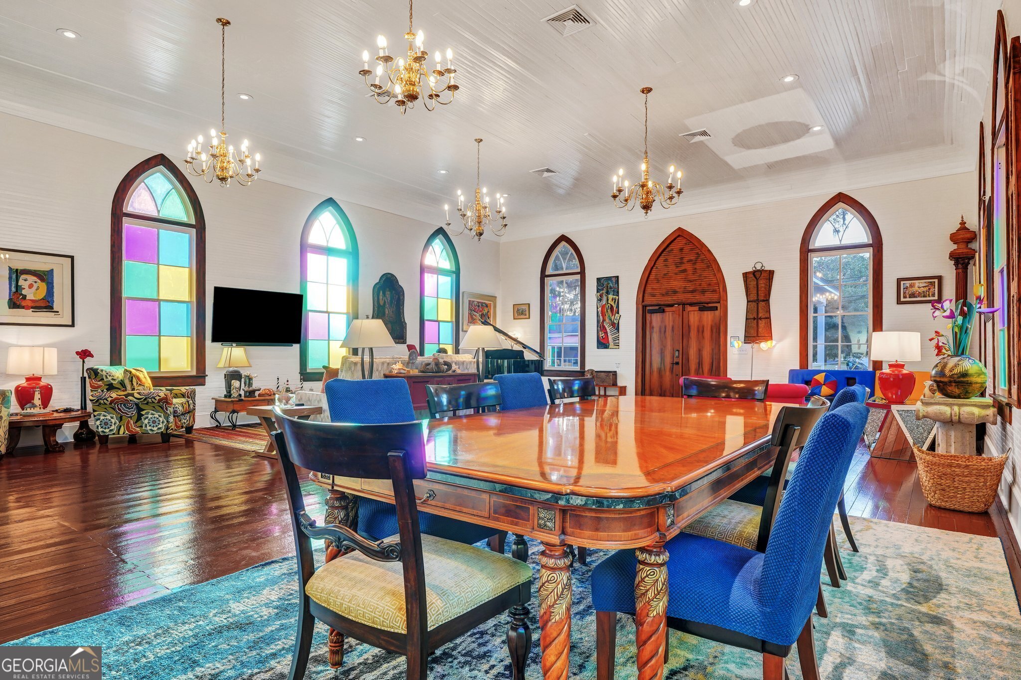 2716 Mechanics Avenue Thunderbolt, GA 31404 - Photo 16 of 50 a view of a dining room with furniture and wooden floor