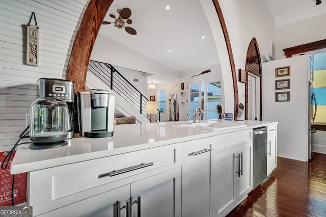 $1,400,000 | 2716 Mechanics Avenue, Thunderbolt, GA 31404