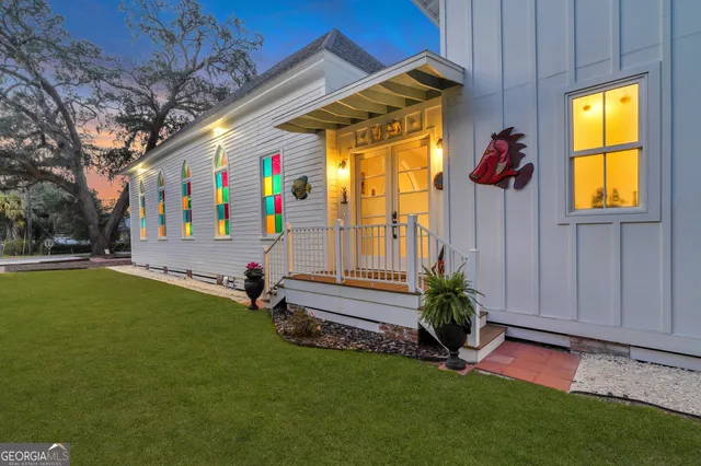 $1,400,000 | 2716 Mechanics Avenue, Thunderbolt, GA 31404